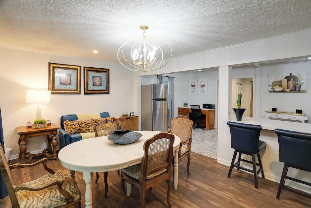 Updated North Greenwood Cottage < 1 Mi to Dtwn!