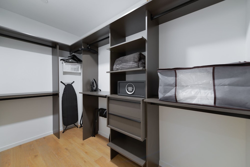 Luxury Condo  In The Epicenter of Miami