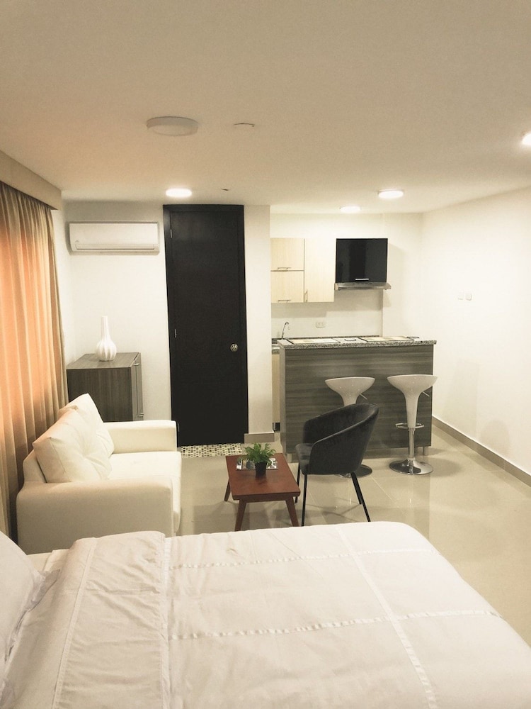 Aparta Hotel Mediterraneo