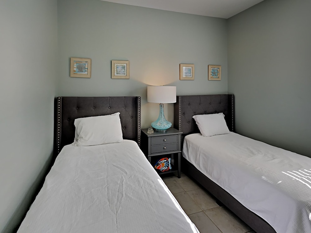 Topsail Village #511 - 30A Family Tides view 2