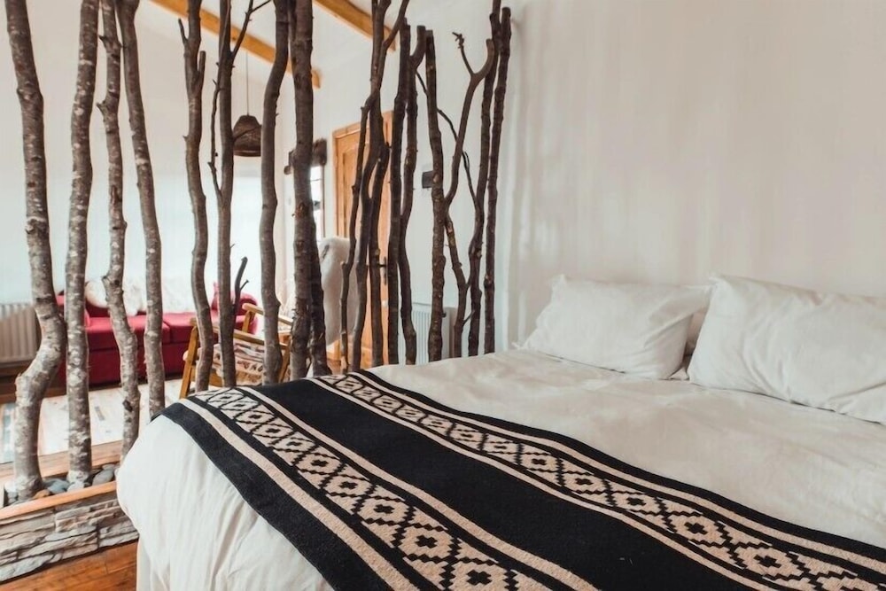 Hostal Lago Cóndor