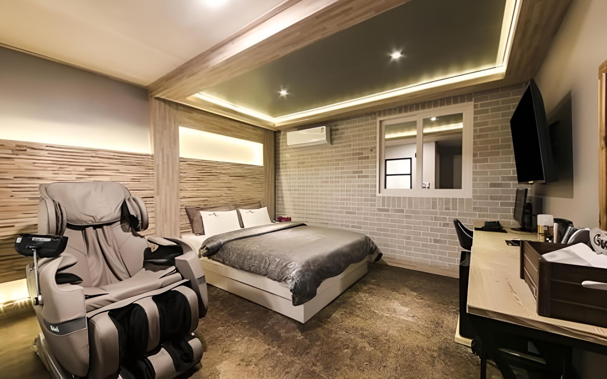 Gumi Indong Hotel 7days view 4