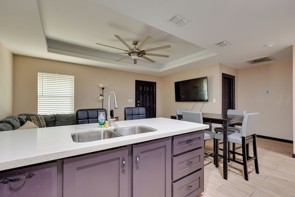 1 Mi to Airport: Mcallen Home w/ Patio!