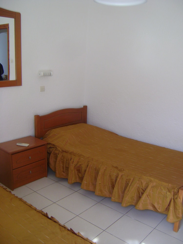 Kavousanos Apartments