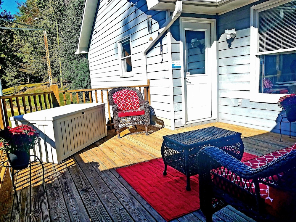 Stockbridge Lakes Bed & Breakfast view 4