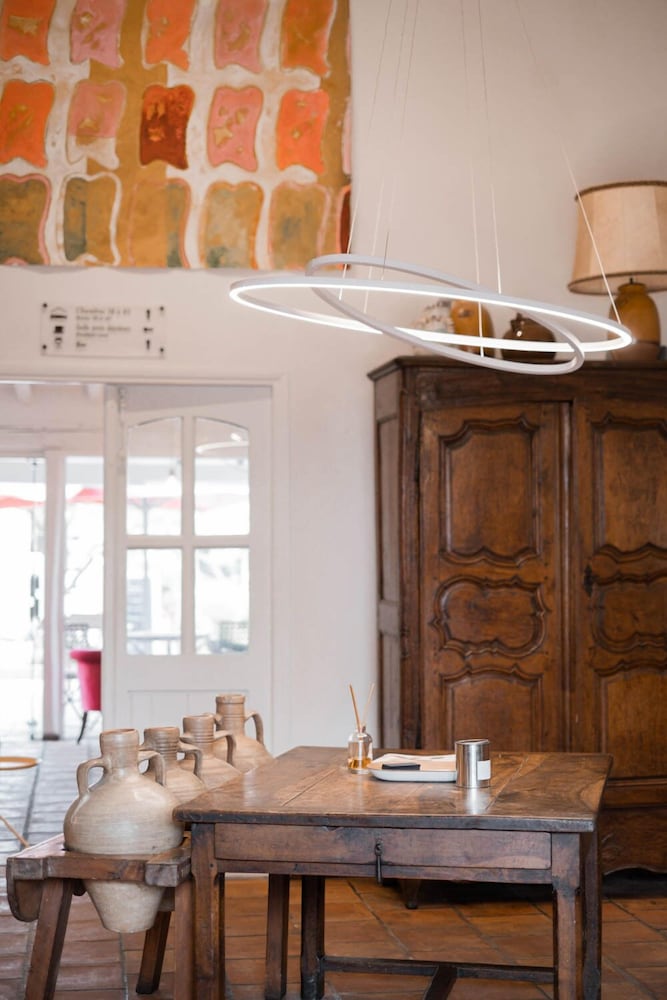 Hotel Relais de l'Oustau Camarguen - Image 1