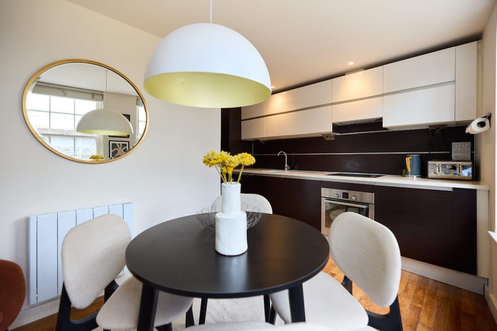 The Brick Lane Arms - Breathtaking 2bdr Penthouse With Balcony