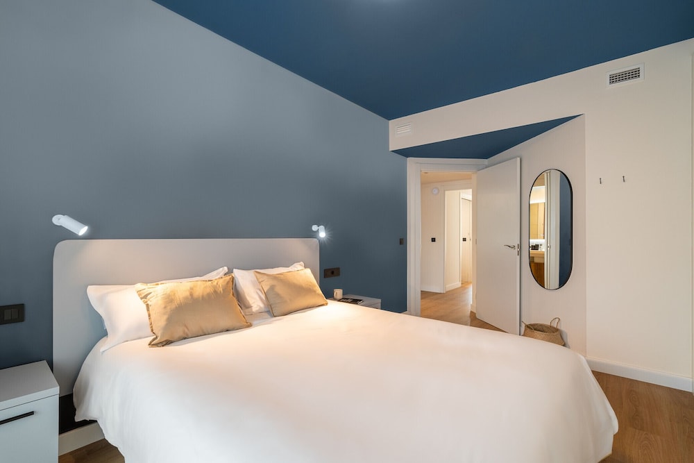 Port Forum Apartments By Olala Homes
