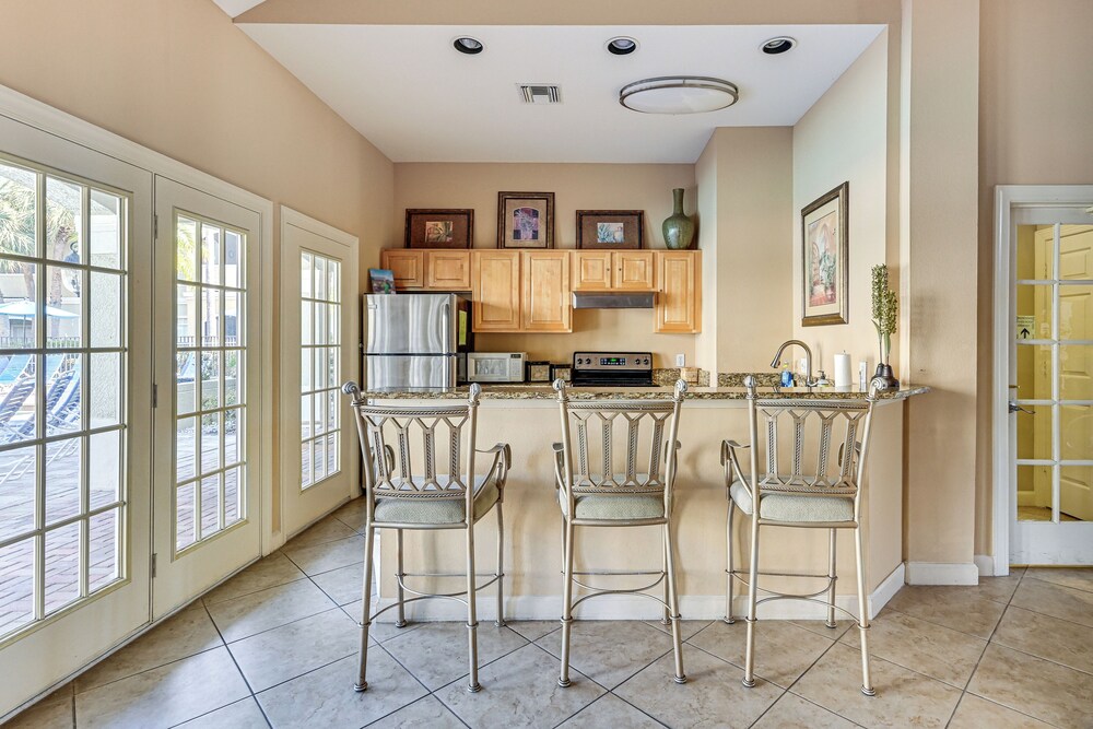 Saltwater Pool + 4 Mi to Beach: Clearwater Condo!