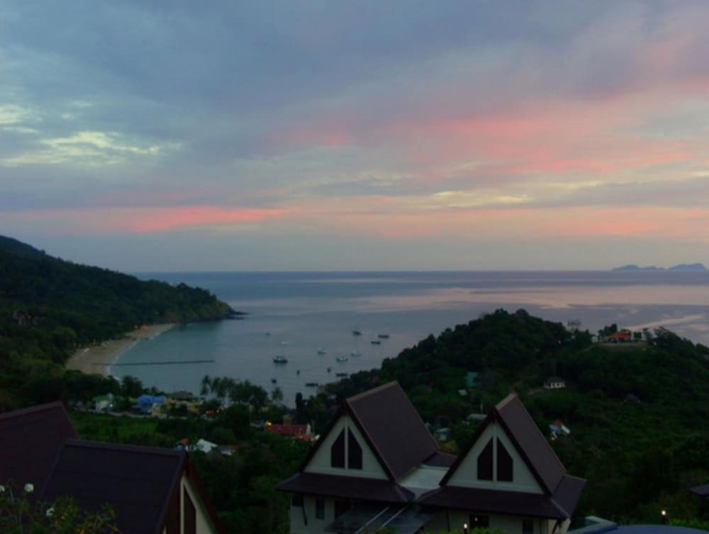 Photo 74