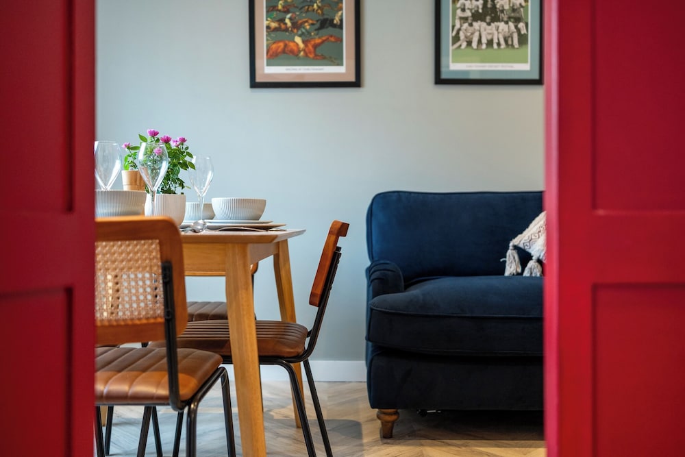 Stunning HighStreet Escape in Cheltenham