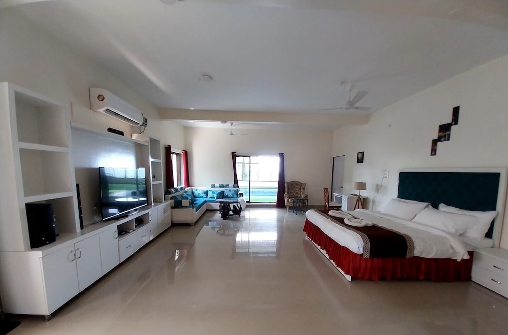 Mango Valley Resorts Ganpatipule