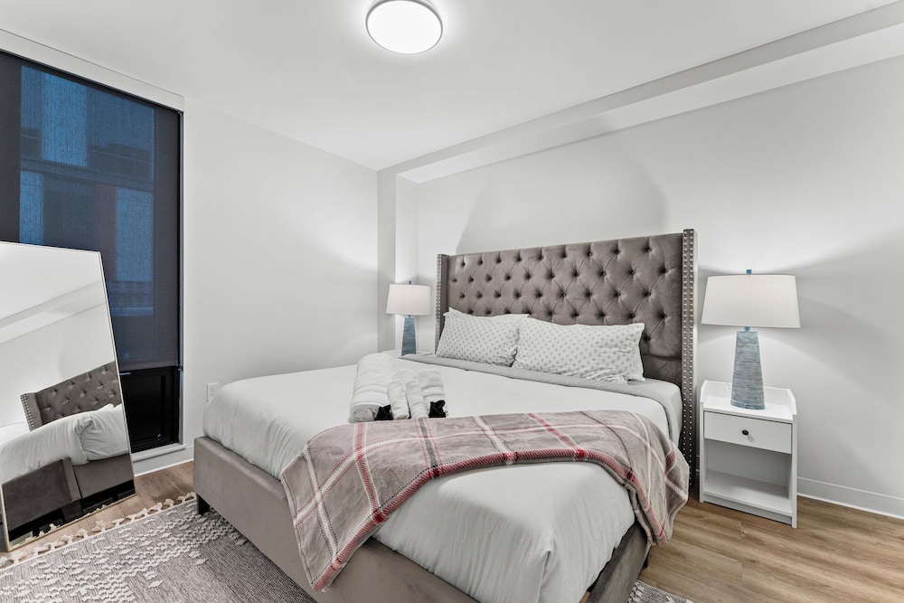 Furnished Apts near Harvard Stadium