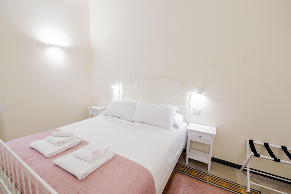 Testaccio Brand New 3 BR Apartment photo 5