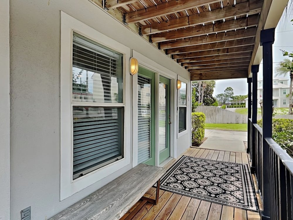 Serenity Cottage by Southern Vacation Rentals