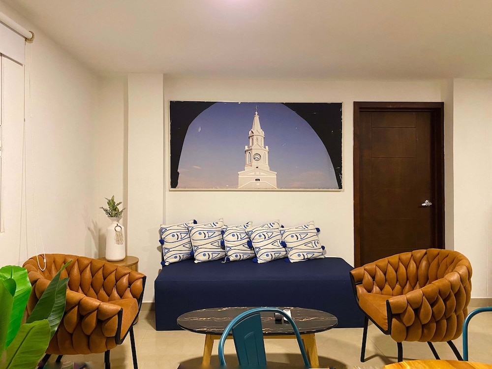 w Breathtaking 2BR w AC in Cartagena