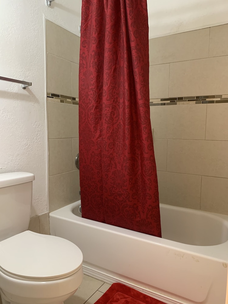 Brunswick Vacations - Extended Stay Brunswick - Property Image 32