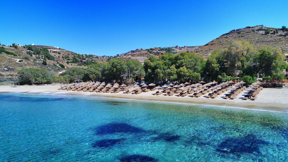 Porto Koundouros Beach and Villas