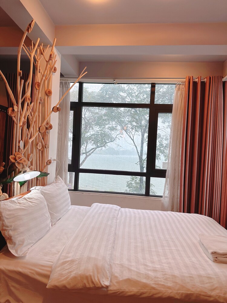 Ala Home Vu Mien Lake View