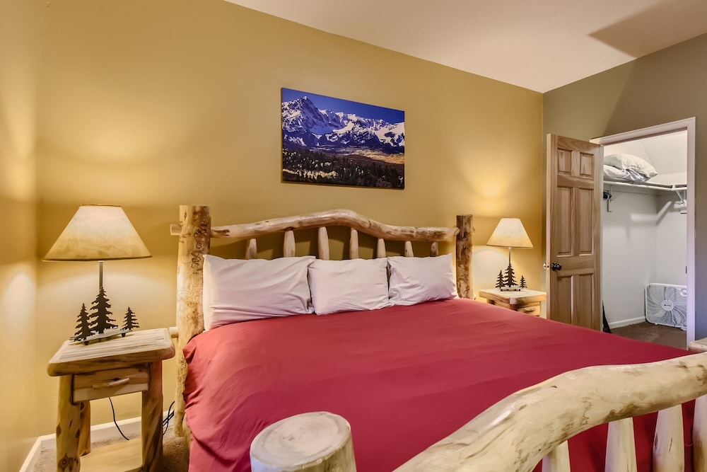 Summit County Vacations - 42 Burgundy 4br 3.5ba 4 Bedroom Townhouse by RedAwning - Property Image 31