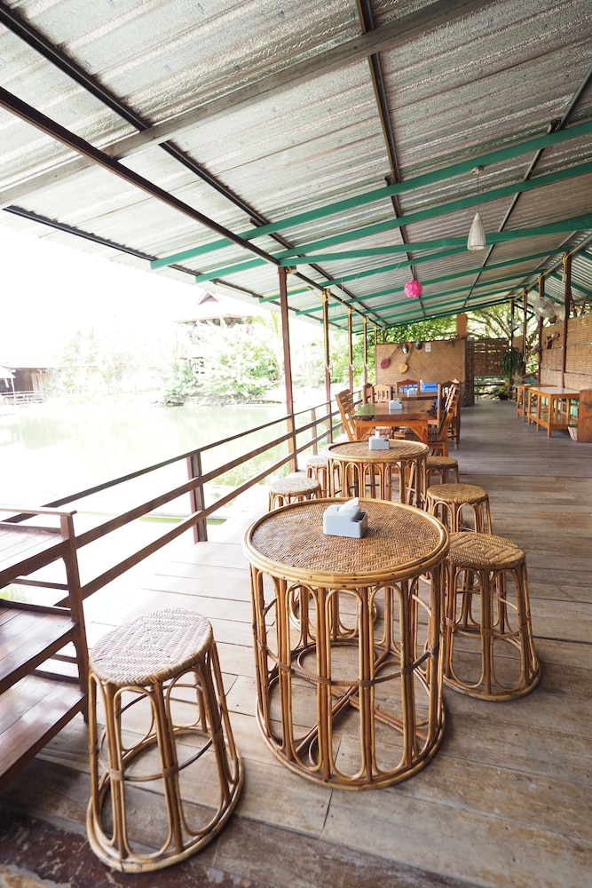 Phu Resort