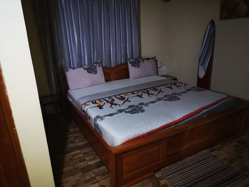 The Golden Apple Guest House