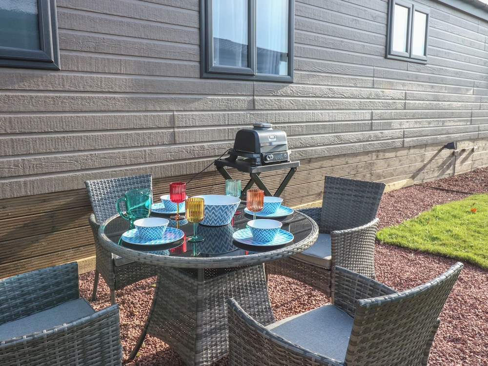 Brocklebank Lodge, 35