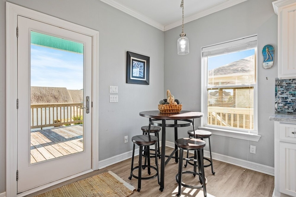 Aqua Splash 3 Bedroom Home