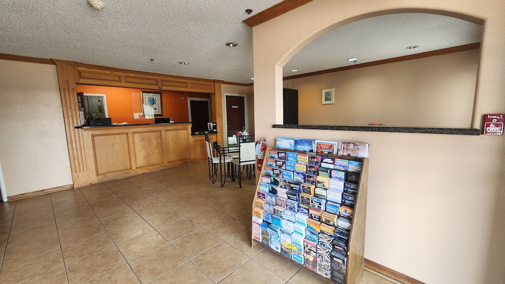 Capital O Fairway Inn - Baytown La Porte TX