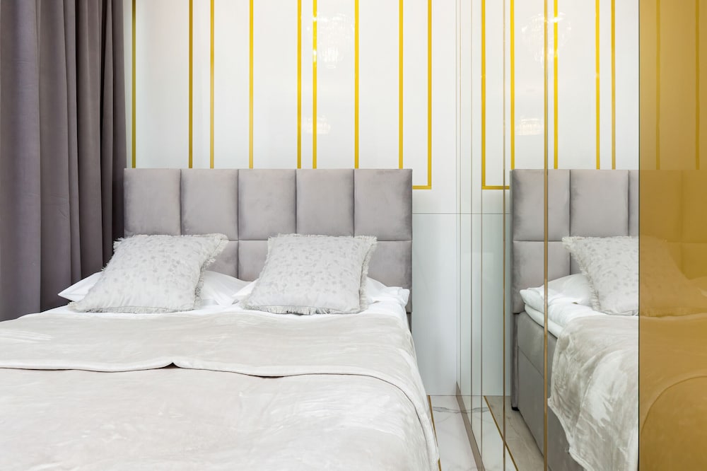 Apartments Warsaw Krochmalna by Renters view 2