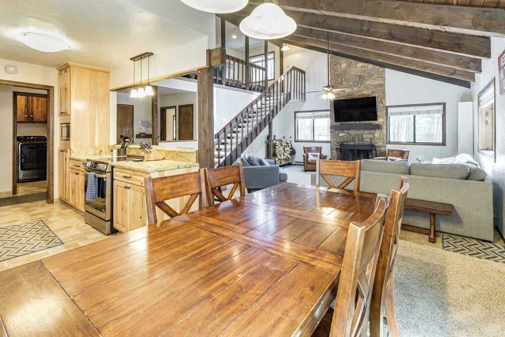 Walk to Lake & Trails: Angel Fire Home w/ Deck!