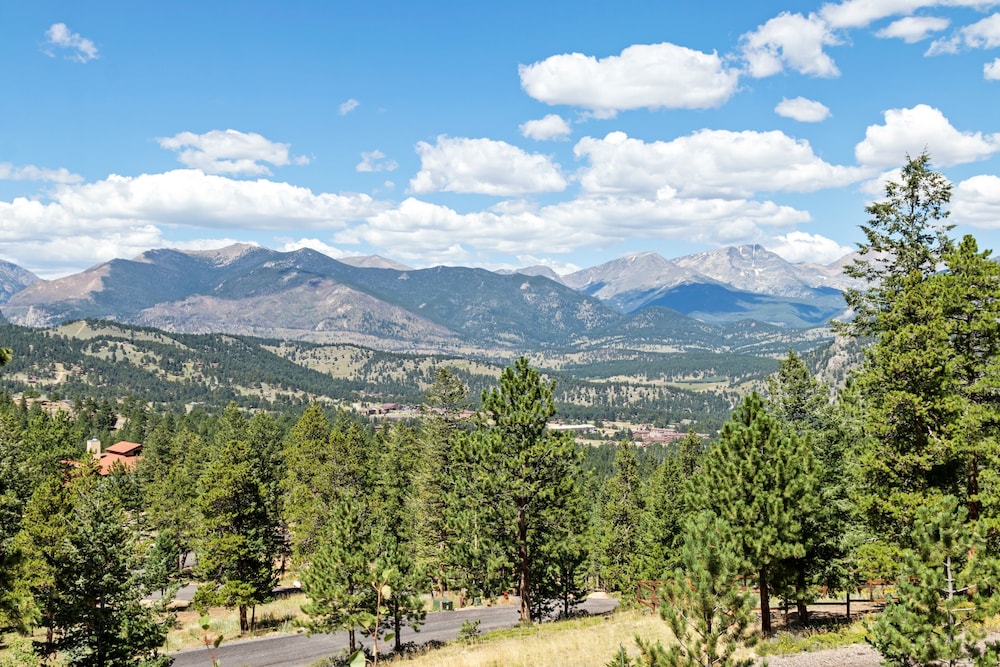Aspen Spirit Vacation Home At Windcliff 3 Bedroom Home by RedAwning - Property Image 3