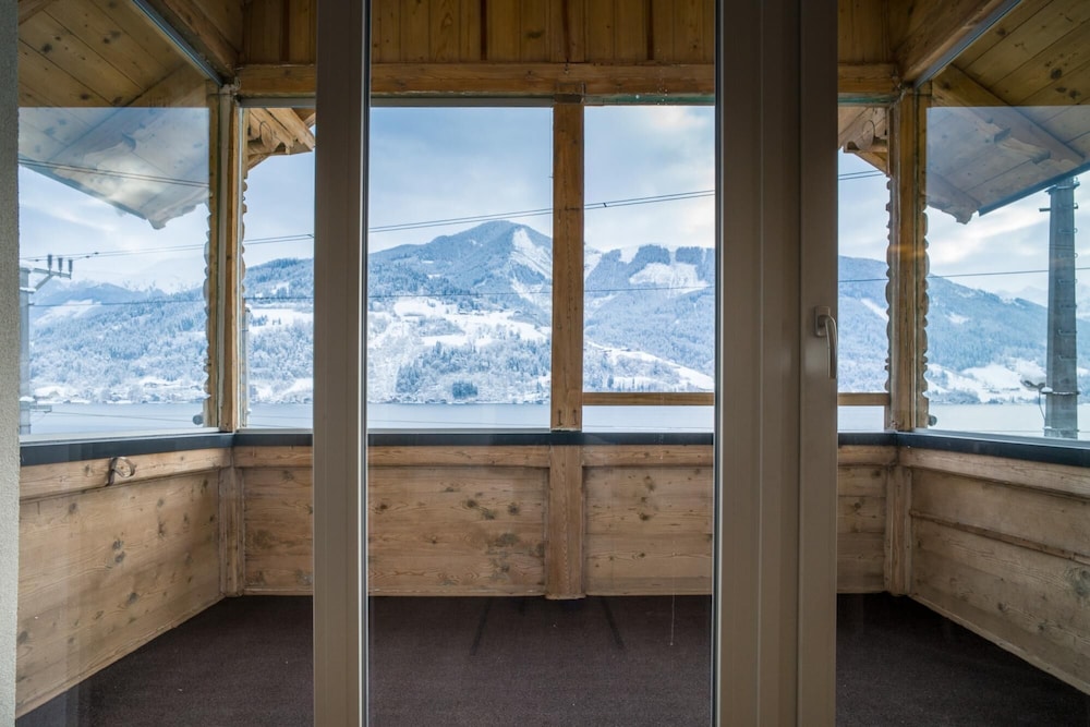 Lake View Suites Villa Julia - Penthouse Suite