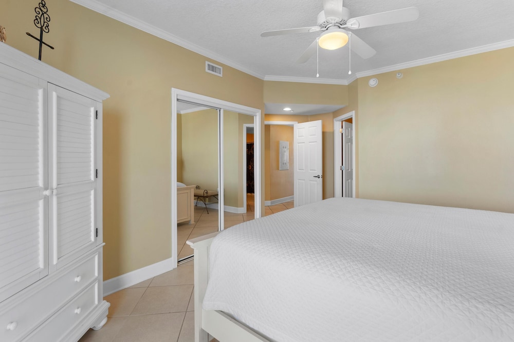 Sanibel 1201