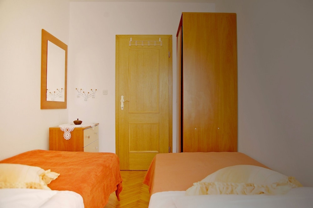 Sol Jardin Apartments