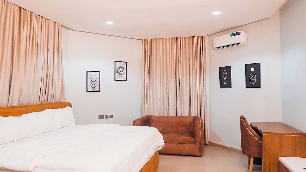 Cedarwood Apartment