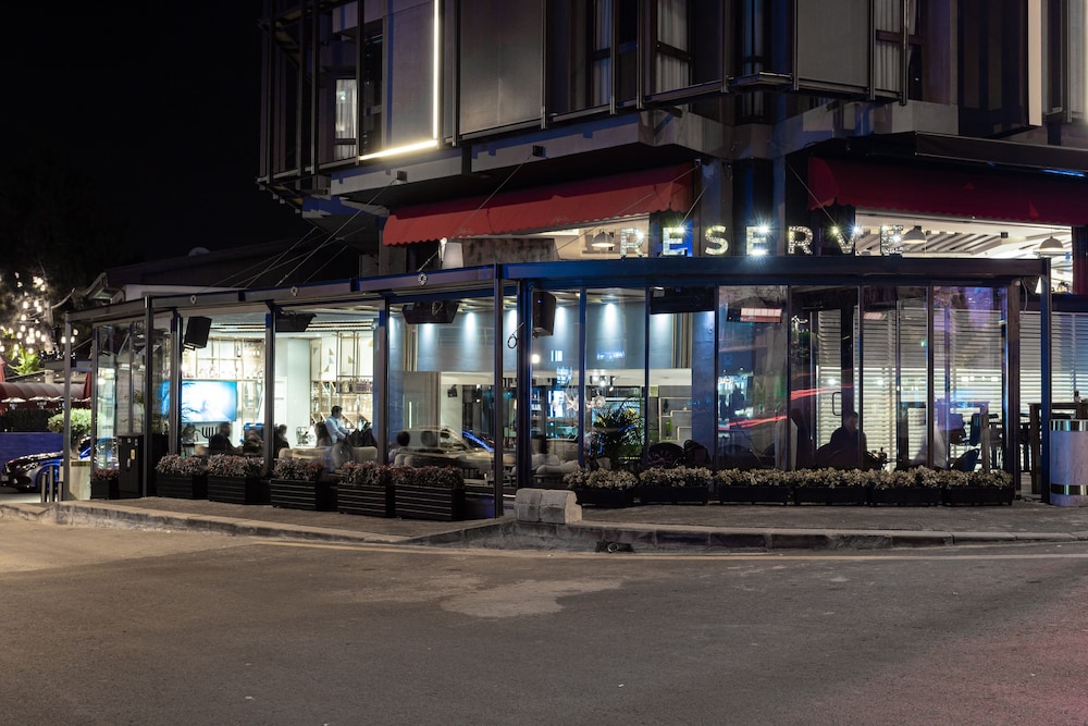 Check Inn Otel Ankara - Image 9