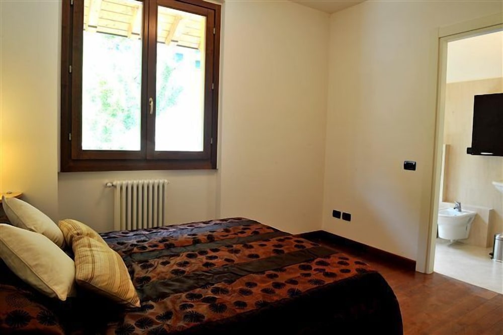 Regina Grande view 3