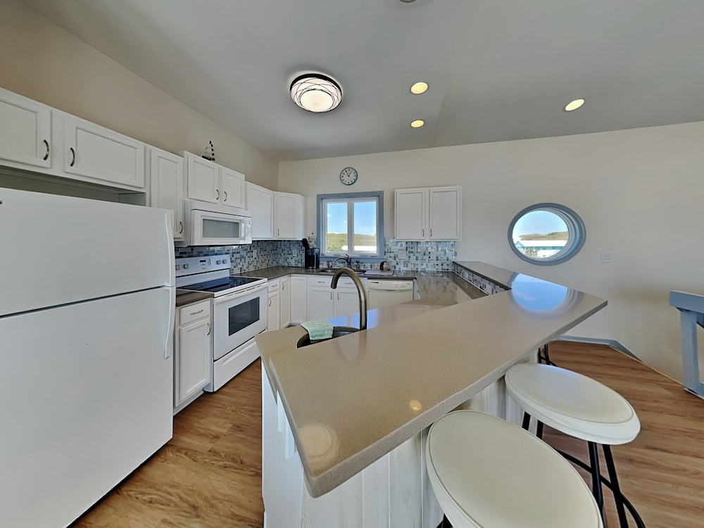 Sundance by Topsail Realty