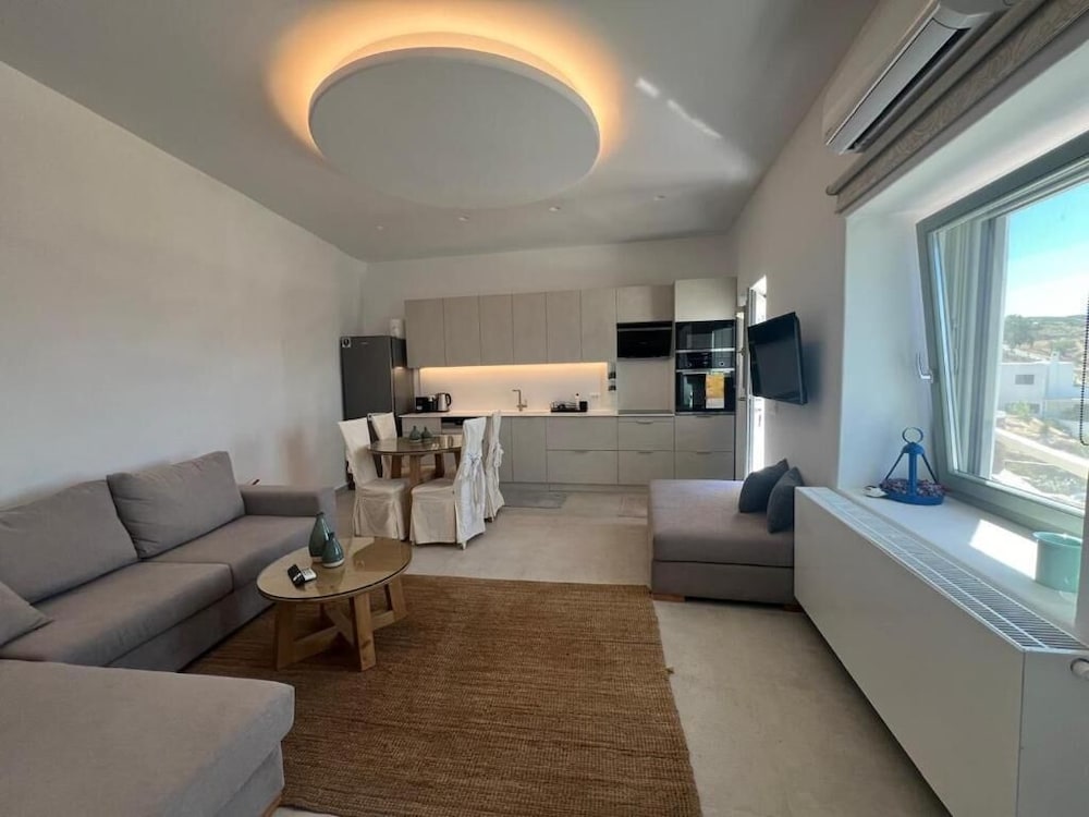 Aloft Suites Mykonos Island