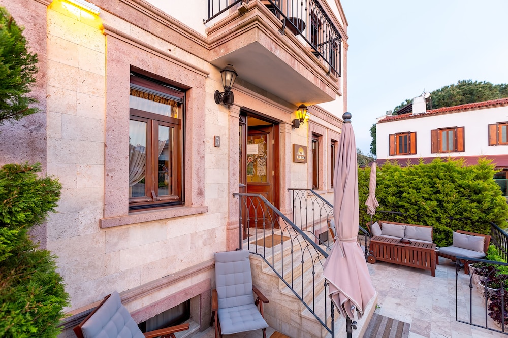 Parna Hotel - Image 25