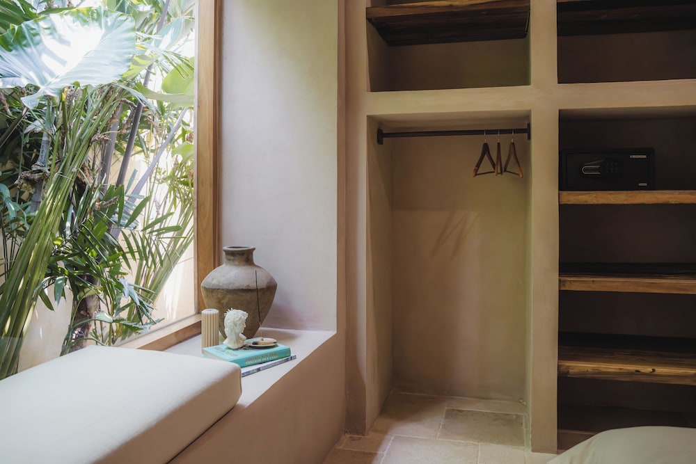 Serene 3BR Villa With Stylish Interiors, 2 Mins to
