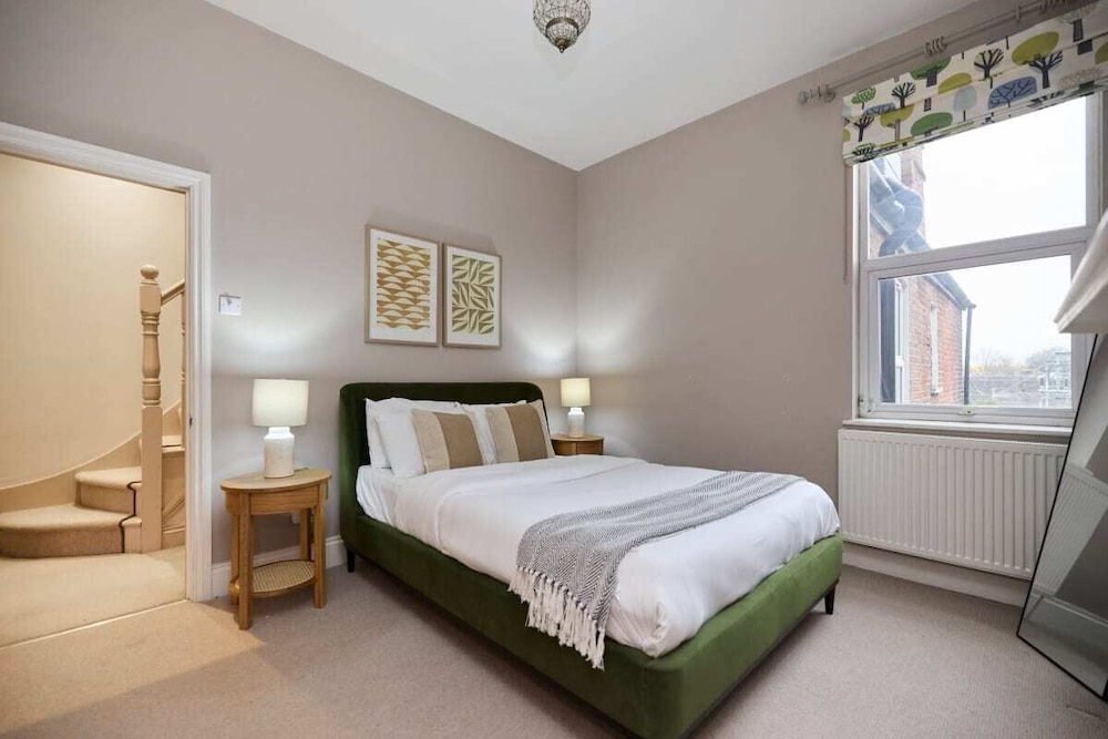 The Harlesden Haven - Stunning 4bdr With Garden