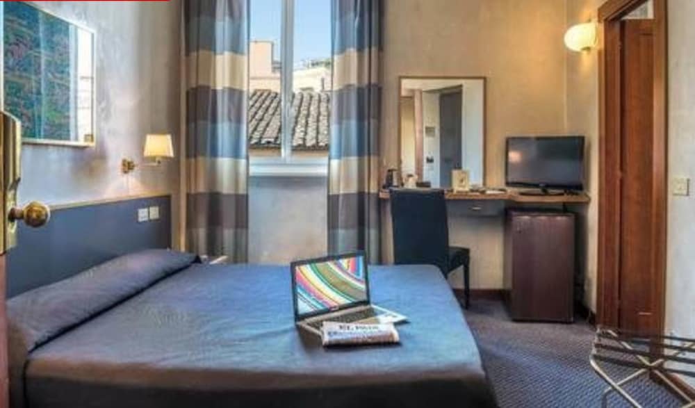 Hotel Accademia-4