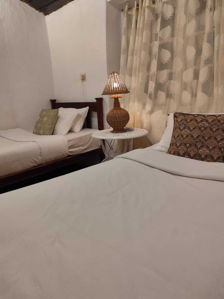 The Gundumalai Bungalow