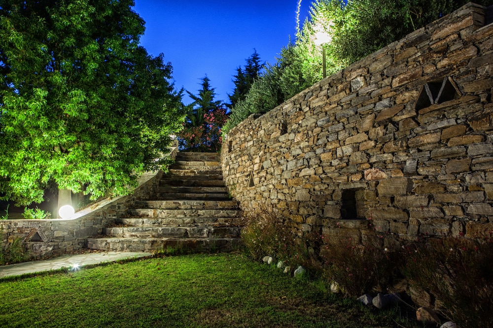 Palatiana Agriturismo Philoxenia Cottages