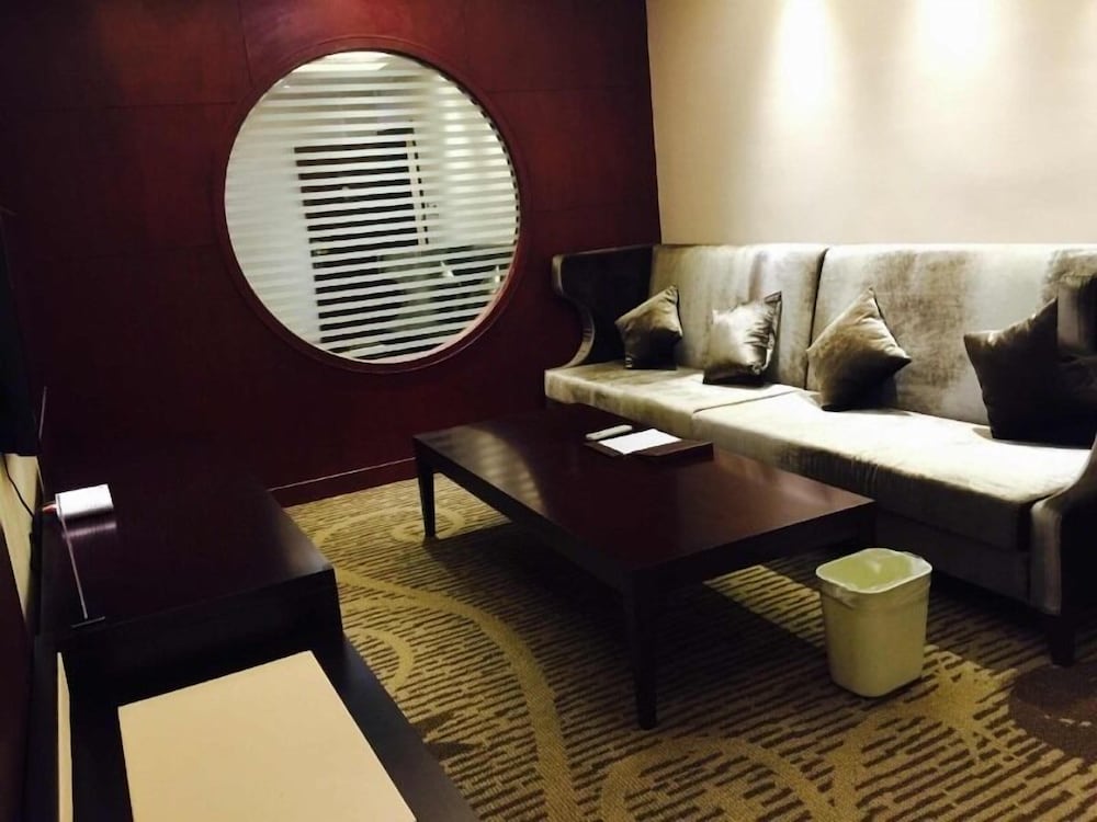 GreenTree Alliance Chuzhou Laian County Development District Jingyi Road Hotel.