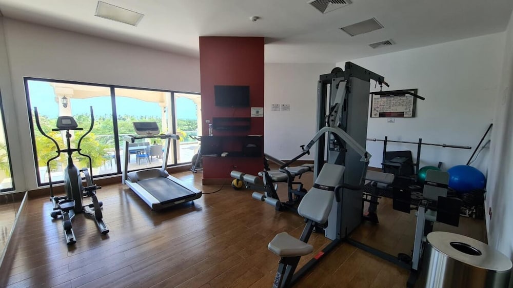 The Golf-view Condo by Acomodo