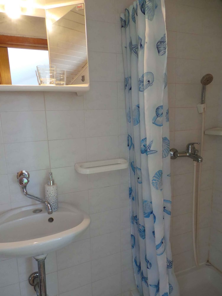 Apartments in Kornic/insel Krk 14471