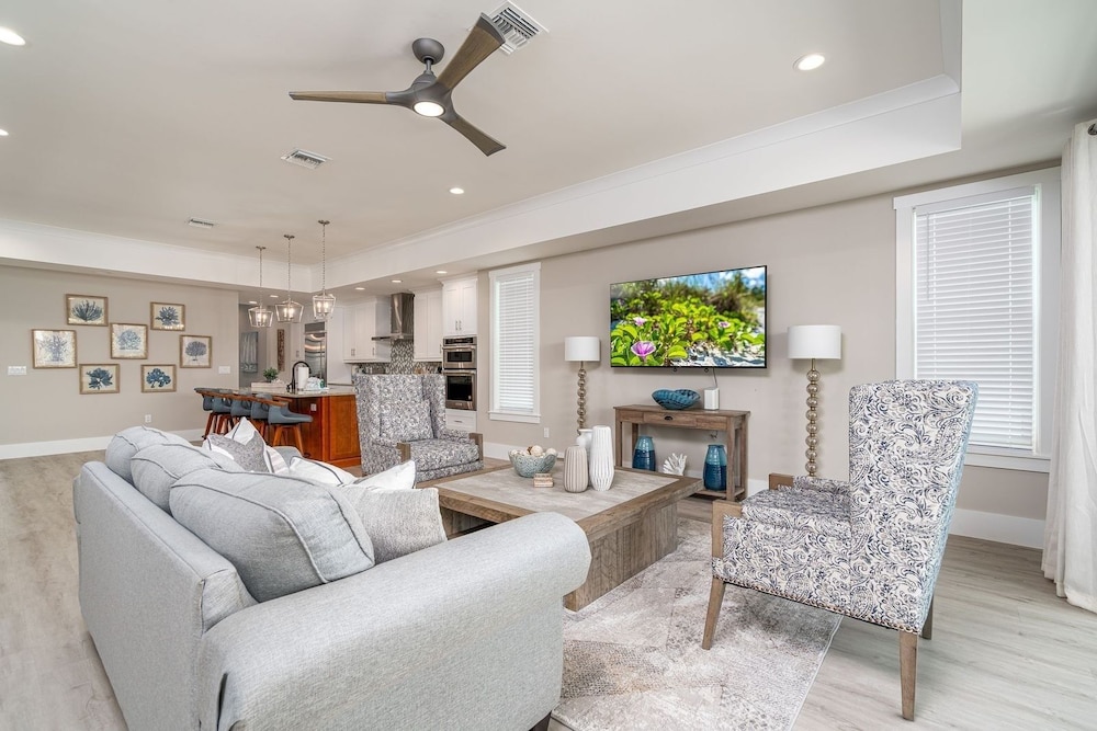 661 Estero Blvd "beach To Bay" 5 Bedroom Home by RedAwning view 3